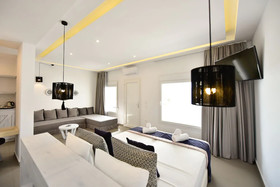 Tropicana Hotel , Suites & Villas Mykonos