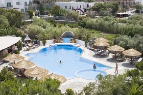 Kamari Hotel