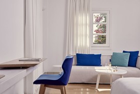 Myconian Ambassador Relais & Chateaux Hotel