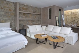 Myconian Ambassador Relais & Chateaux Hotel