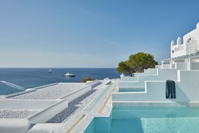 Myconian Ambassador Relais & Chateaux Hotel