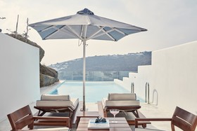 Myconian Ambassador Relais & Chateaux Hotel