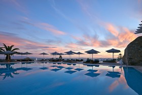 Myconian Ambassador Relais & Chateaux Hotel