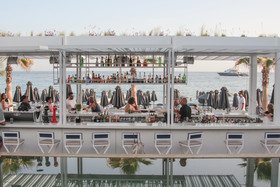 Mykonos Dove Beach Hotel