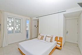 Mykonos Dove Beach Hotel
