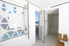 Mykonos Dove Beach Hotel