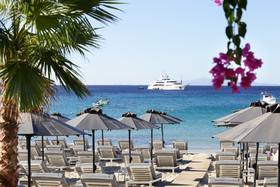 Mykonos Dove Beach Hotel