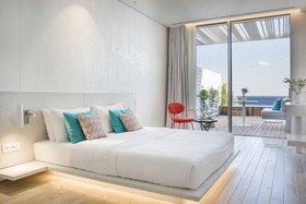 Mykonos Dove Beach Hotel