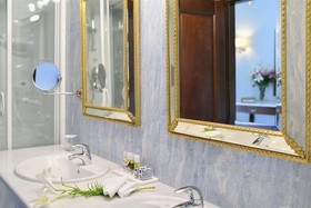 Nissaki Boutique Hotel