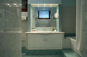 Petinos Beach Hotel