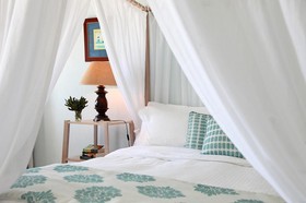 Petinos Beach Hotel