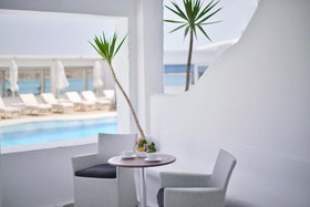 Petinos Beach Hotel