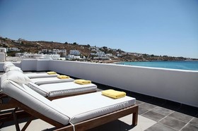 Petinos Beach Hotel