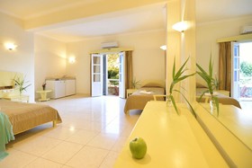 Petinos Hotel