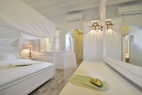 Petinos Hotel