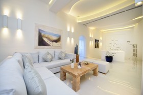 Petinos Hotel