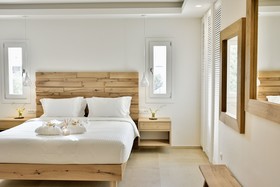 Petinos Hotel