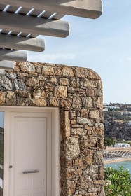 Etesians Luxury Suites