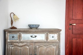 Etesians Luxury Suites