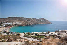 Etesians Luxury Suites