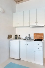Etesians Luxury Suites
