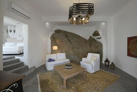 Mykonos Teatro Suites and Villa