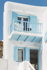 Mykonian Mews