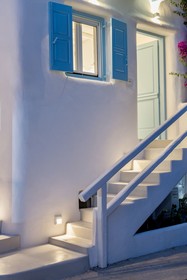 Mykonian Mews