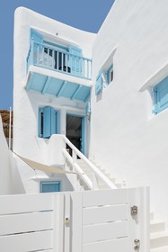 Mykonian Mews