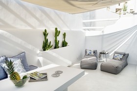 Mykonian Mews