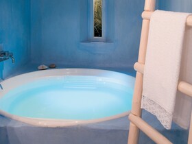 Mykonos Blu, A Grecotel Resort to Live