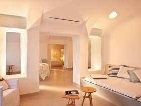 Mykonos Blu, A Grecotel Resort to Live