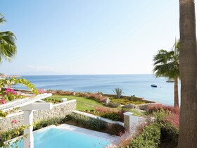 Mykonos Blu, A Grecotel Resort to Live
