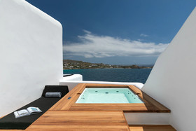 Psarou Black Villa