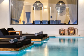 Psarou Black Villa