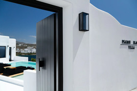 Psarou Black Villa