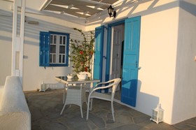 Avra Mykonos