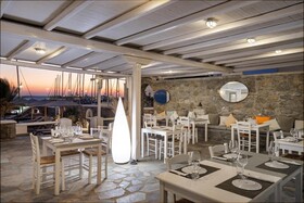Olia Hotel