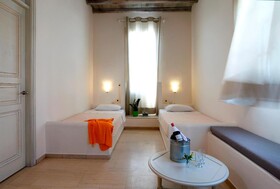 Olia Hotel
