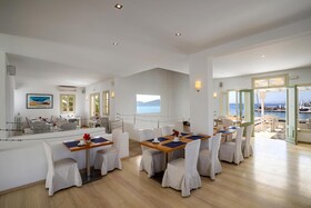 Olia Hotel