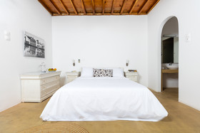 Rhenia Mykonos