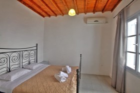 Vista Loca Mykonos