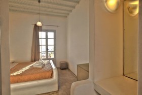 Vista Loca Mykonos