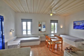 Vista Loca Mykonos