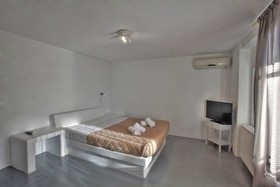 Vista Loca Mykonos