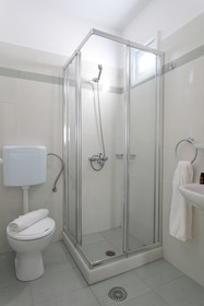 Ippokampos Beachfront Hotel