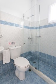 Ippokampos Beachfront Hotel