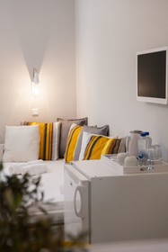 Ippokampos Beachfront Hotel