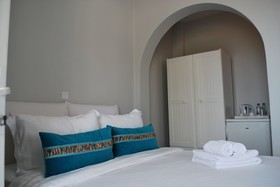 Ippokampos Beachfront Hotel