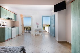 Lefteris Studios